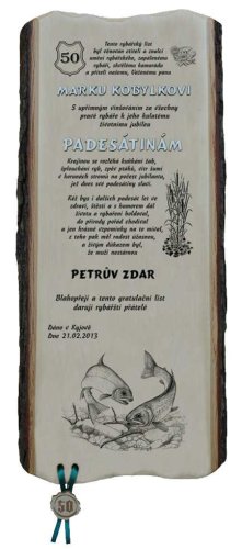Gratulace rybář č. 763 na desce s kůrou 3D